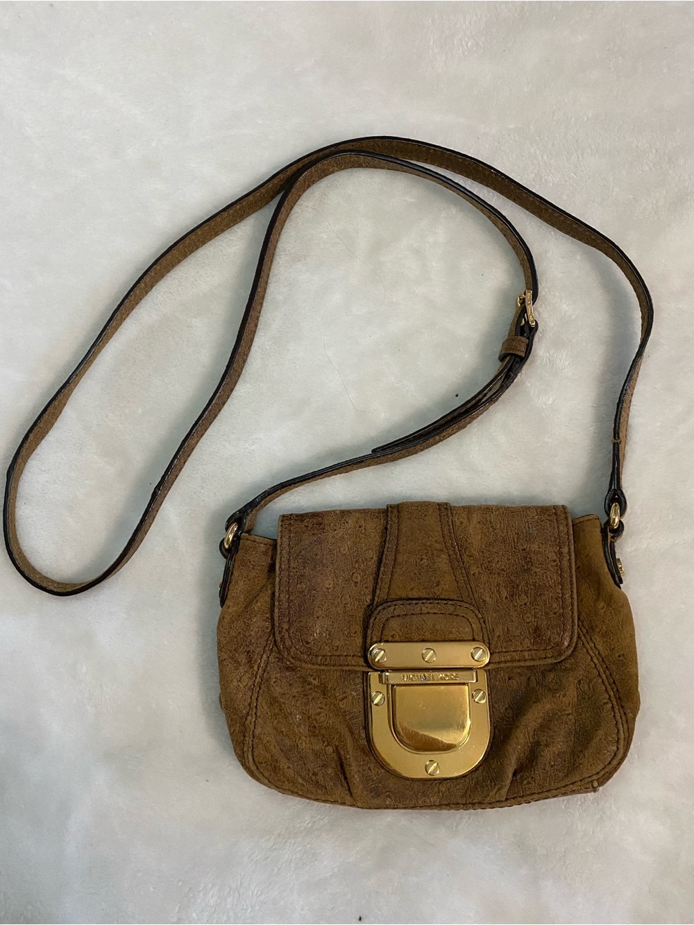 Michael Kors Brown Suede Small CrossMichael Kors Brown Suede Small Crossbody Bag